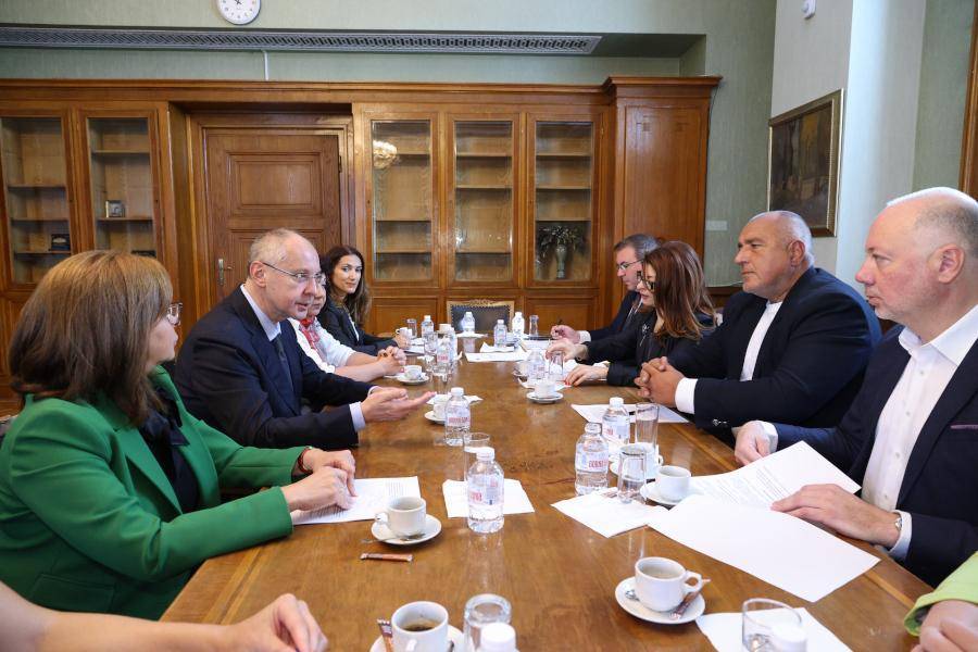 Председателят на ГЕРБ Бойко Борисов на среща с евродепутата Сергей Станишев
